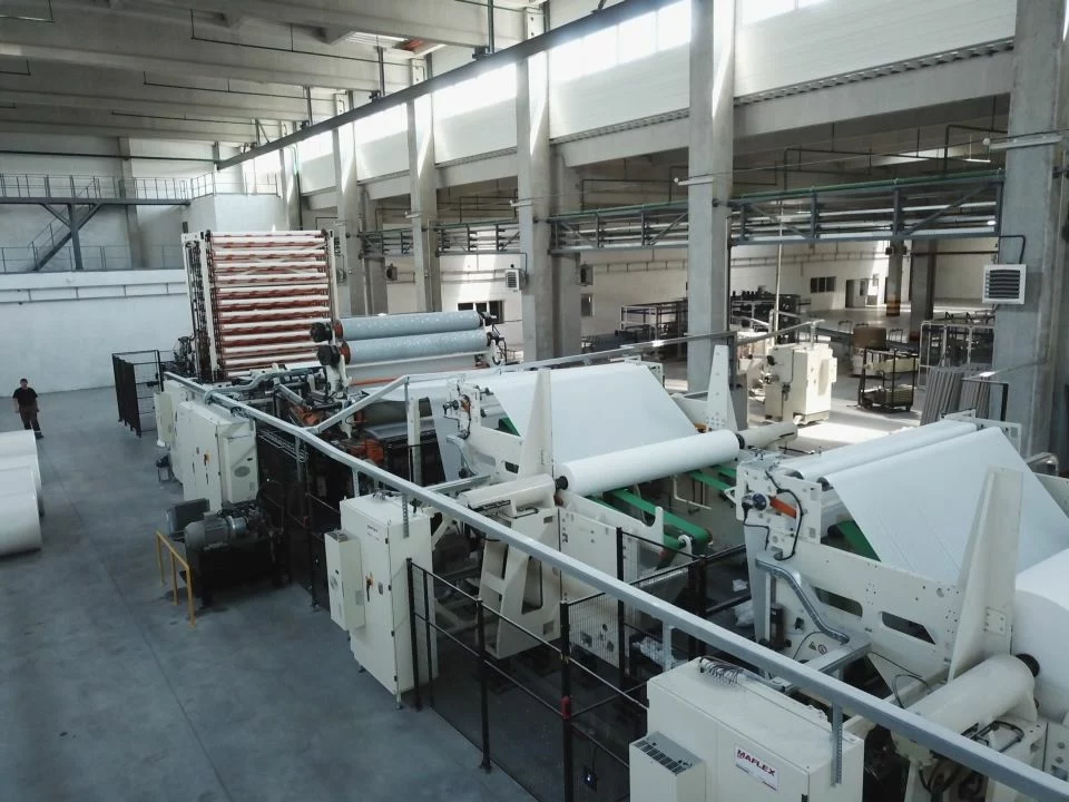 G.E. Trade Kft. partnercégének gyártósora gépekkel